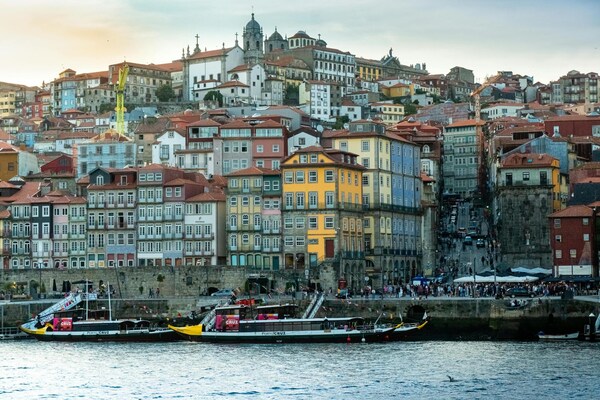 Modern appartement YOUROPO - Torre 1 in het hart van Oporto - thumbnail 5
