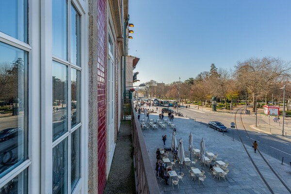 Golfappartement Oporto met balkon, vlakbij de Douro - thumbnail 5