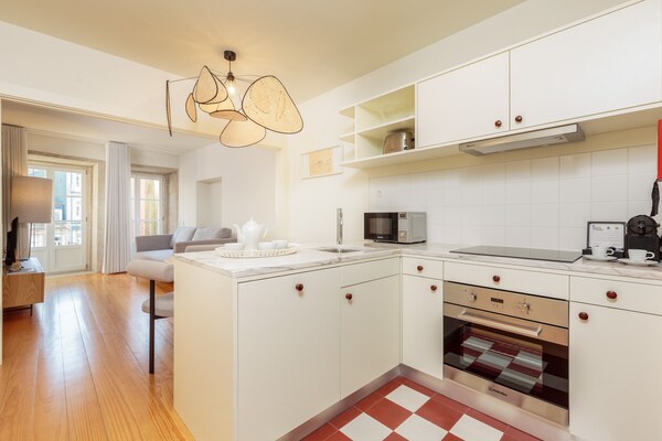 Compact appartement aan de golfbaan bij Porto, 7 km van het strand - thumbnail 3