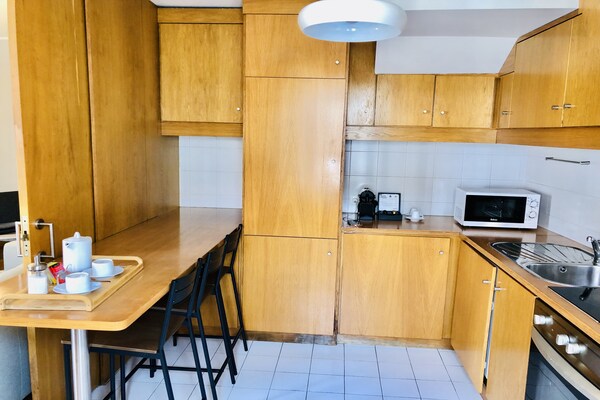 Stadsappartement aan de Douro in Porto – 2 slaapkamers, airco, vlakbij Clérigos - thumbnail 2