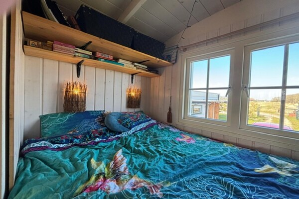 Era Nova: Romantisch tiny house op 400 jaar oud molenerf bij 't Zand - thumbnail 4