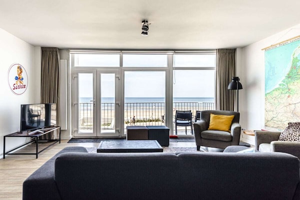 Luxe appartement met open haard in hartje Zandvoort, 700m van het strand - thumbnail 3