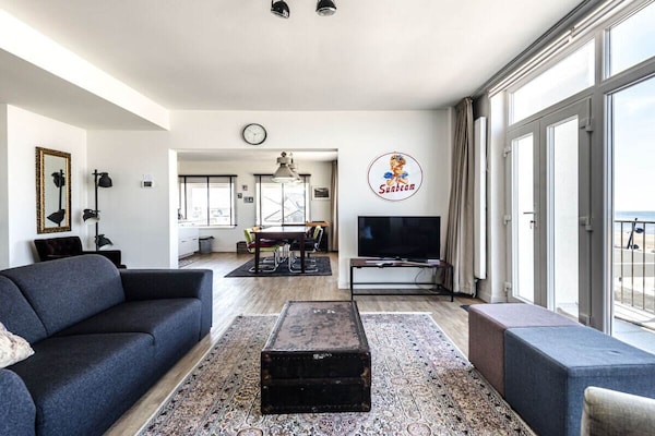 Luxe appartement met open haard in hartje Zandvoort, 700m van het strand - thumbnail 5