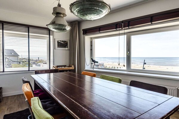 Luxe appartement met open haard in hartje Zandvoort, 700m van het strand - thumbnail 6
