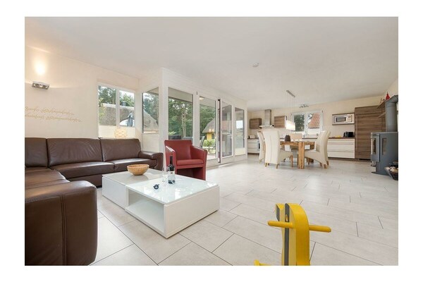 Modern vakantiehuis in Glowe, 200m van centrum, 6 personen - thumbnail 4