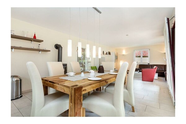 Modern vakantiehuis in Glowe, 200m van centrum, 6 personen - thumbnail 6