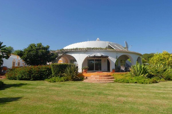 Moorse villa met privézwembad en tropische tuin nabij Carvoeiro - thumbnail 3