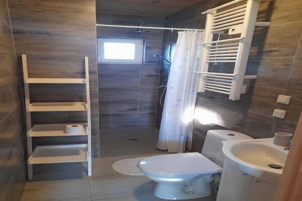 Gelijkvloers vakantiehuis voor 5 personen op 480m van het strand in Sarbinowo - thumbnail 4