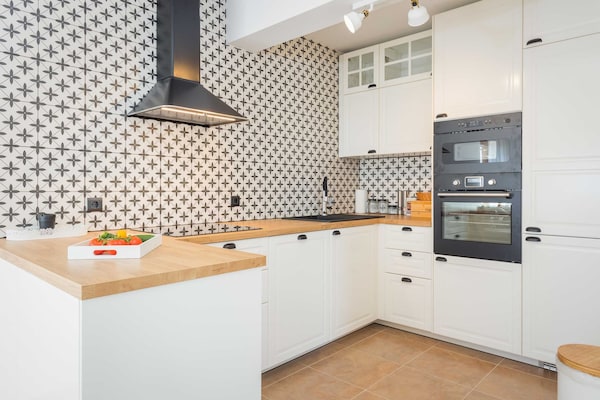 Modern appartement met gedeeld zwembad in Ližnjan, vlakbij strand en Pula - thumbnail 3