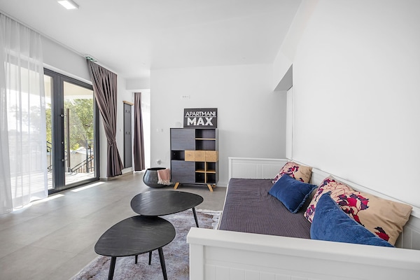 4-persoons appartement in Banjol op 400 m van het strand - thumbnail 2