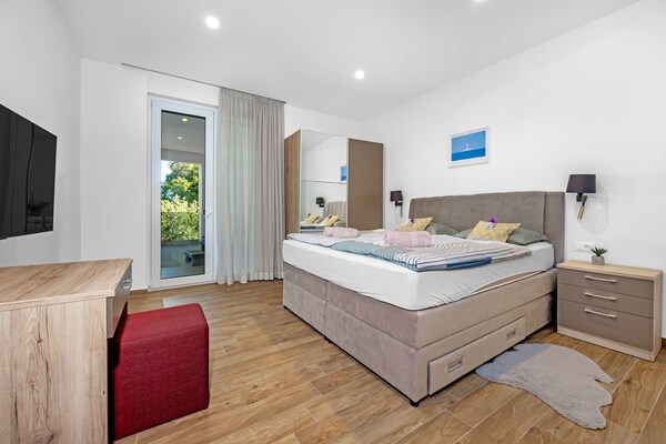 Villa Pinus in Cervar Porat: privézwembad, jacuzzi & speelkelder - thumbnail 6