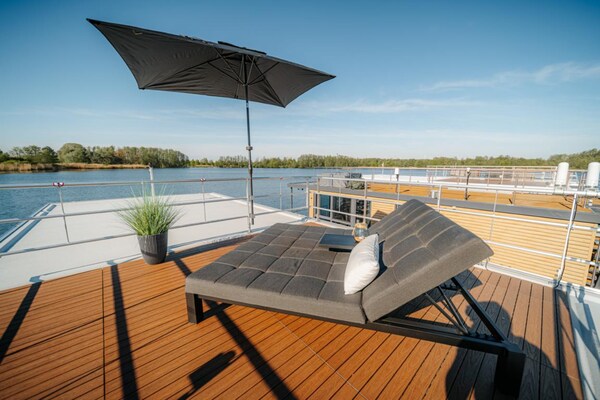 Luxe woonboot aan de Havel bij Zehdenick met uitzicht op het water - thumbnail 6