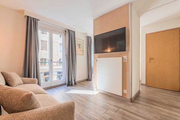 Modern appartement in hartje Genève, wijk Pâquis - thumbnail 6