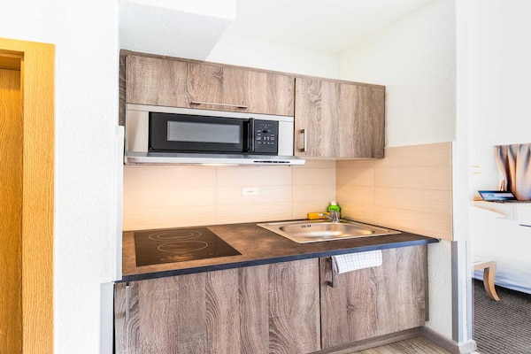 Modern appartement in het hart van Genève Pâquis - thumbnail 2