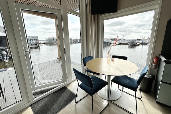 Luxe woonboot RiggelBrug aan het Sneekermeer voor 4 personen - thumbnail 3