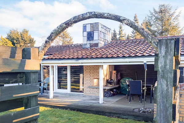 Op 700 m van zee: gezellig vakantiehuis voor 6 personen in Hals - thumbnail 2