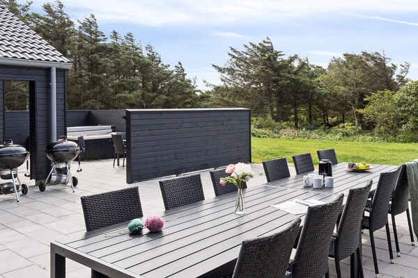 Vrijstaand vakantiehuis voor 20 personen in Løkken met wellness en golf - thumbnail 3