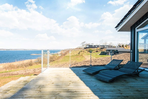 Ruim vakantiehuis in Løgstrup met uitzicht op Hjarbæk Fjord · 8 pers. - thumbnail 5