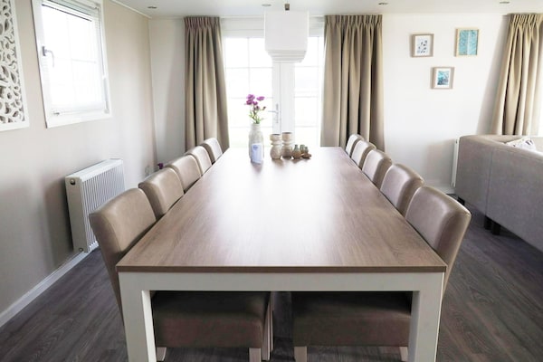 Tulpenhof Villa: ruim vakantiehuis voor 10 personen in polderlandschap - thumbnail 4