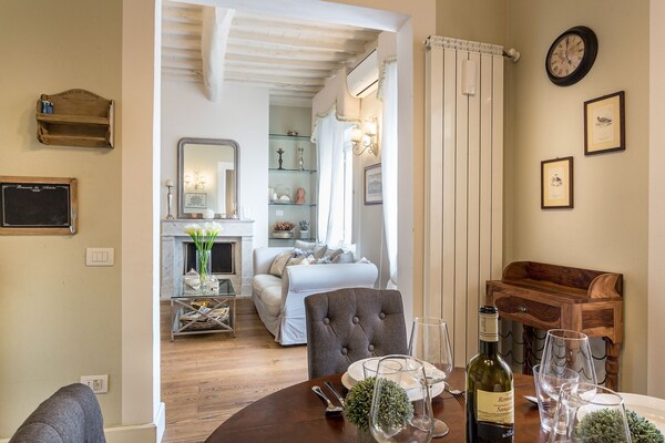 Casa Raffa: Stijlvol appartement met terras aan de golfbaan, 1 km van Lucca - thumbnail 5