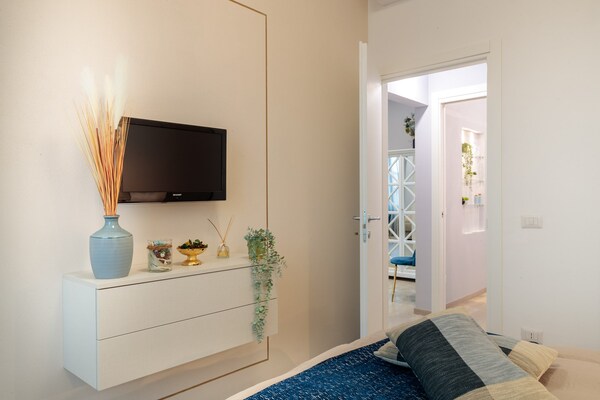 Stijlvol appartement aan de boulevard van Viareggio, 220m van het strand - thumbnail 6