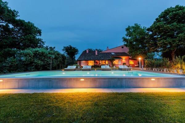 Cà Uvenere: Elegante villa met privézwembad aan de Toscaanse golfbaan - thumbnail 5