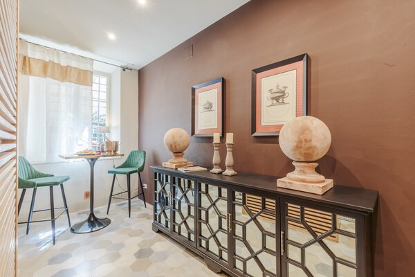 Luxe appartement met privétuin aan Piazza San Giovanni in Lucca - thumbnail 5