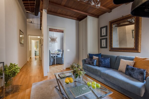 Historisch appartement in kunstwijk Lucca met modern comfort - thumbnail 2
