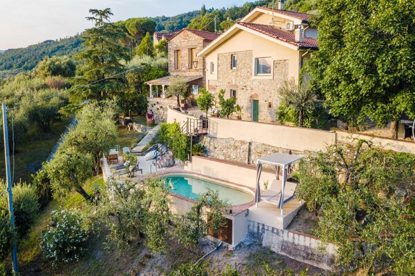 Authentieke Toscaanse boerderij met panoramisch uitzicht nabij Monsummano Terme - thumbnail 1