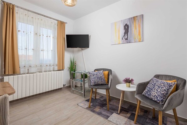 Zonnig appartement met zeezicht in Kraljevica voor 4 personen - thumbnail 2