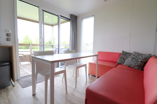 Terraslodge 1: Gezellig chalet aan het Hegermeer in Heeg - thumbnail 2