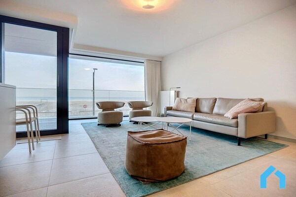 Licht appartement met balkon voor 4 personen in Knokke-Heist - thumbnail 1
