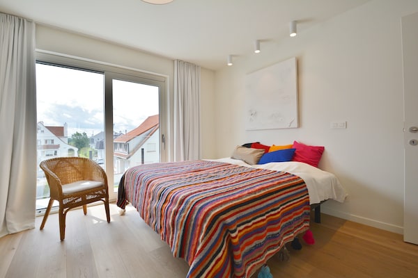 Ruim modern appartement voor 8 personen in Knokke-Heist - thumbnail 3