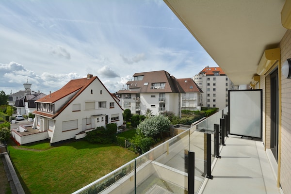 Ruim modern appartement voor 8 personen in Knokke-Heist - thumbnail 4
