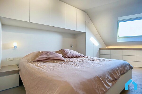 7-persoons duplexappartement met zeezicht in Knokke-Heist - thumbnail 4