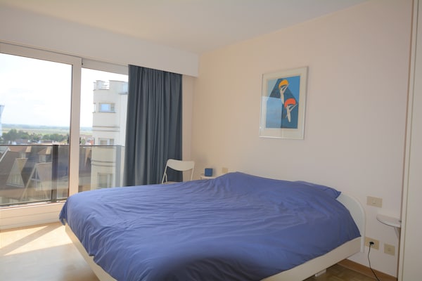 Luxe 5-slaapkamer appartement aan de zeedijk in Duinbergen voor 10 personen - thumbnail 3