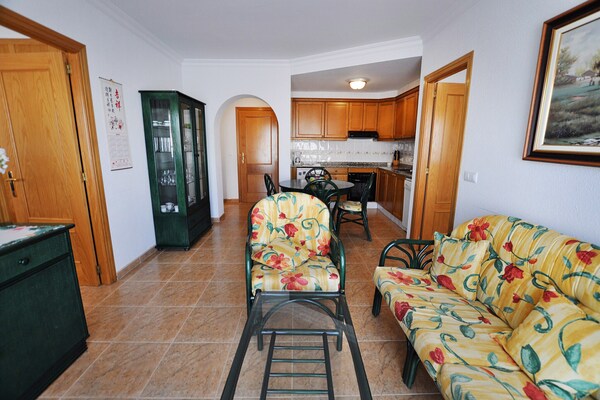 Strandappartement in Roses: 50m van zee en centrum - thumbnail 6