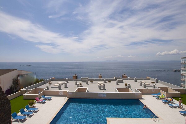 Op 700m van het strand: Ruim appartement in Rosas voor 6 personen - thumbnail 6