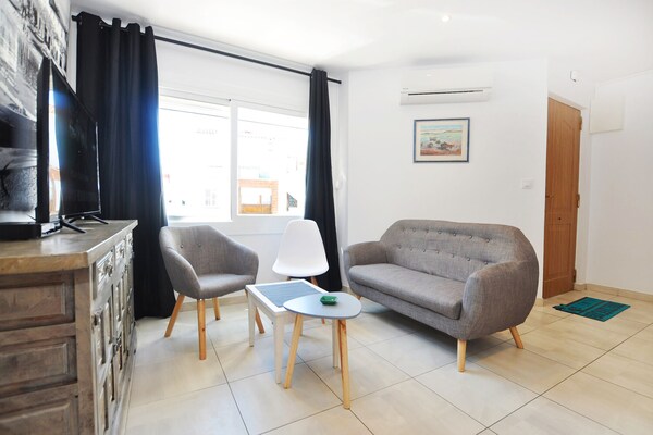 6-persoons appartement in centrum Roses op 50m van het strand - thumbnail 3