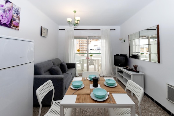 Op 1,3 km van het strand: appartement in centrum van Rosas - thumbnail 2