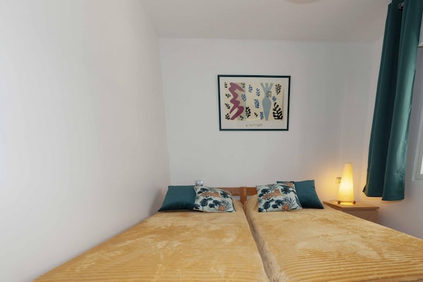 Gezellig appartement in Roses met zwembad en bergzicht - thumbnail 4
