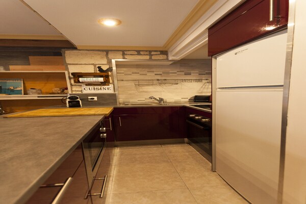 Modern appartement aan de golfbaan, 500m van het strand in Roses - thumbnail 2