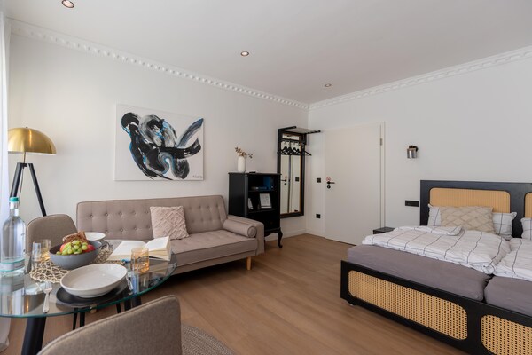 Modern appartement met balkon in het bosrijke Koblenz - thumbnail 2