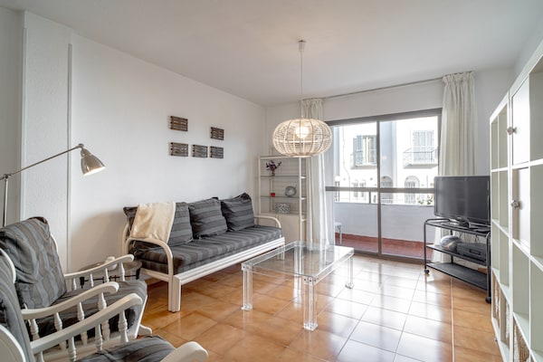 Licht appartement op 200m van strand Torrecilla met zwembad en privéterras - thumbnail 1