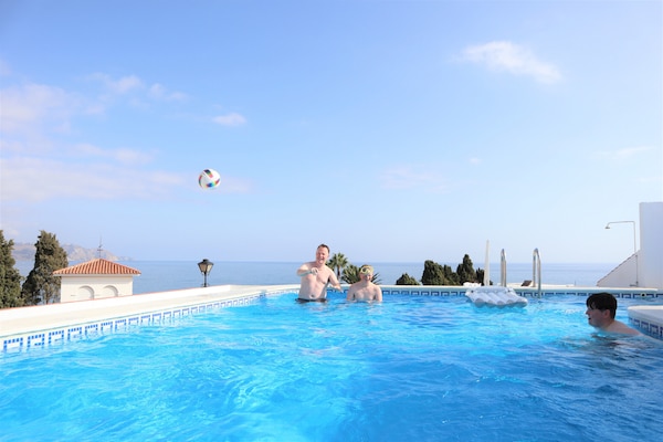 Centraal gelegen appartement aan het strand in Nerja · 3 pers. - thumbnail 4