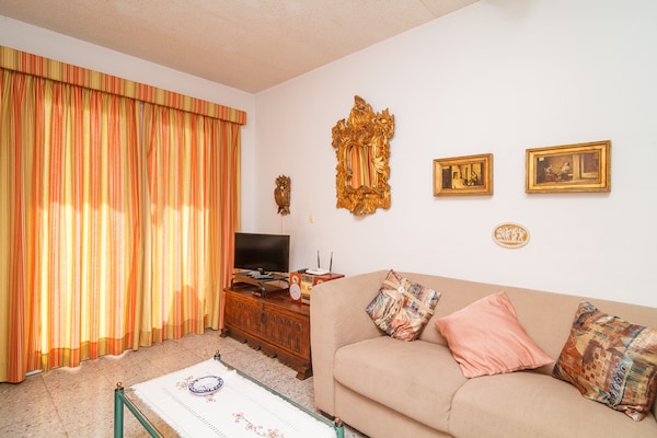 4-persoons appartement aan het strand in het centrum van Nerja - thumbnail 6
