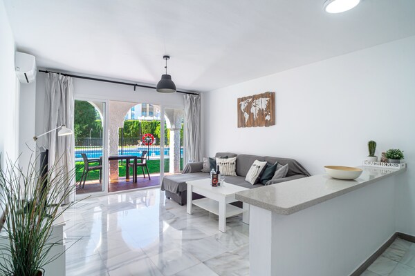 Rio Marinas by Casasol: Romantisch strandappartement in Nerja - thumbnail 2