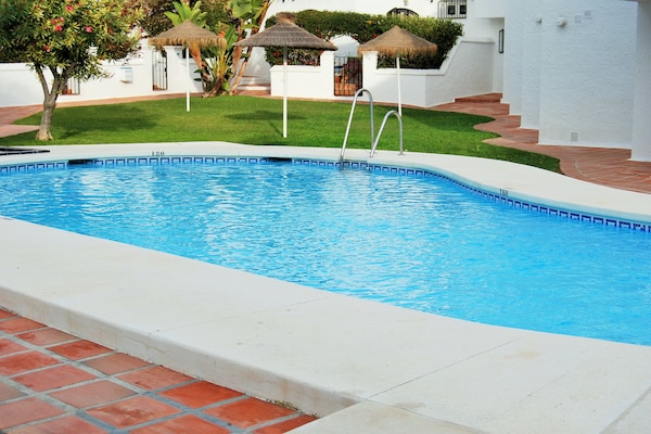Villa in Nerja: op 800 m van centrum met privézwembad - thumbnail 6