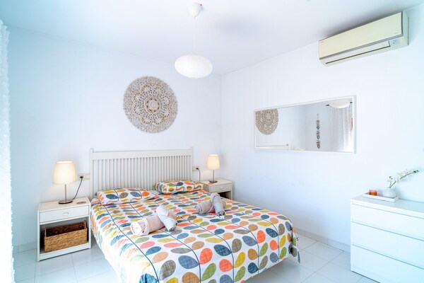 Ruime villa met dakterras en gedeeld zwembad, 500m van strand Burriana - thumbnail 4