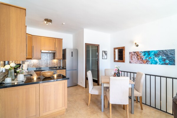 Zonnig appartement met privézwembad in Capistrano Village, Nerja - thumbnail 4